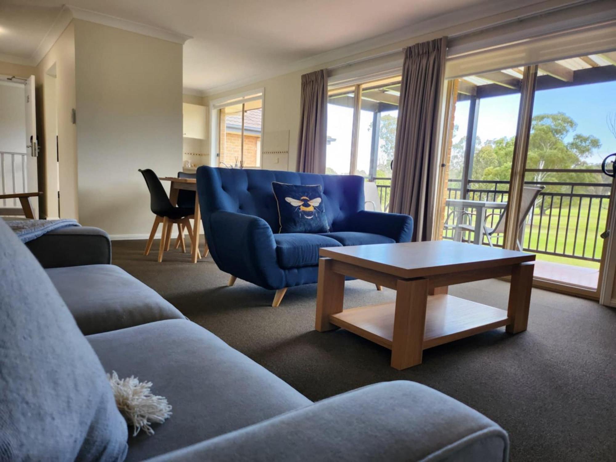 Cootamundra Heritage Motel & Apartments Экстерьер фото