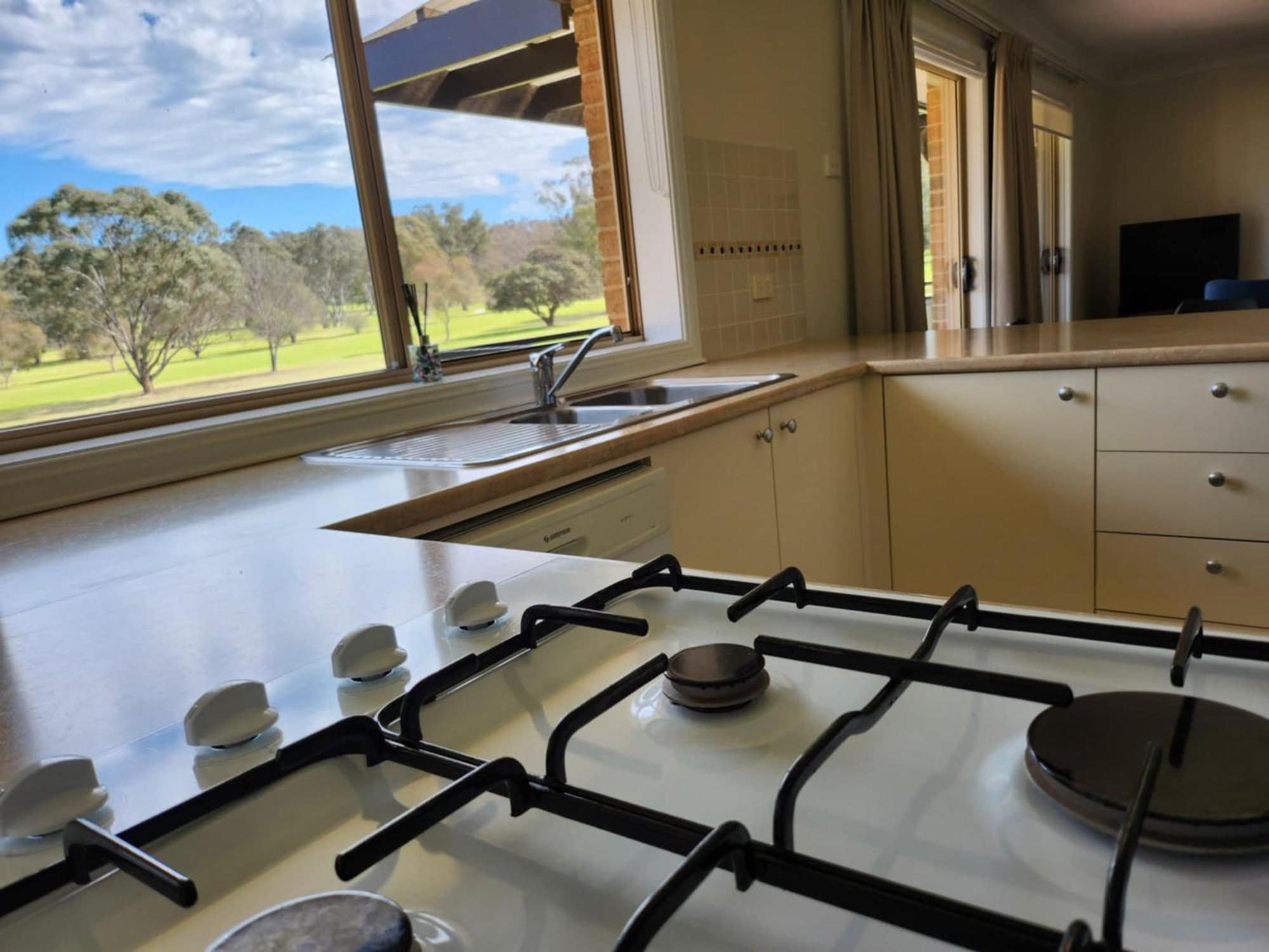Cootamundra Heritage Motel & Apartments Экстерьер фото